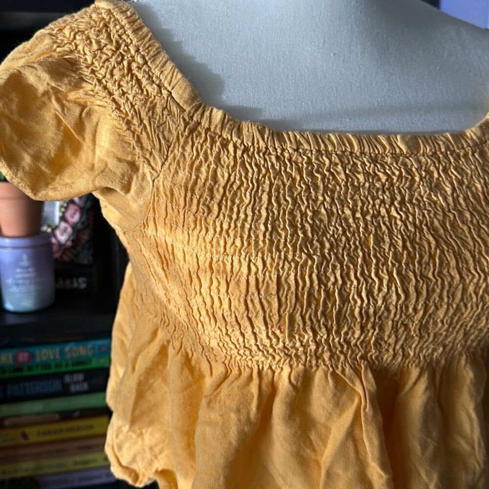 Style Envy Size Medium Mustard yellow cropped blouse - Picture 4 of 5